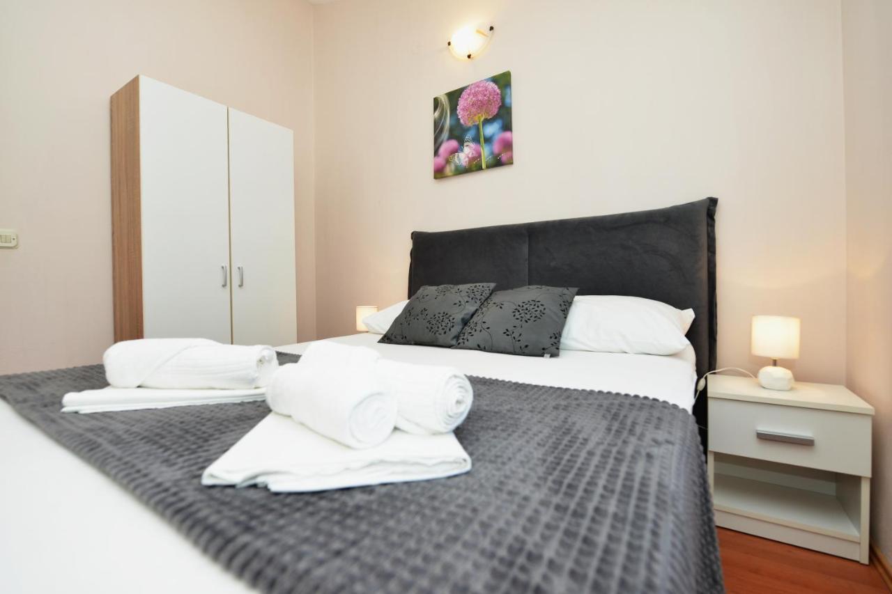 Apartment Lavender Vir Buitenkant foto